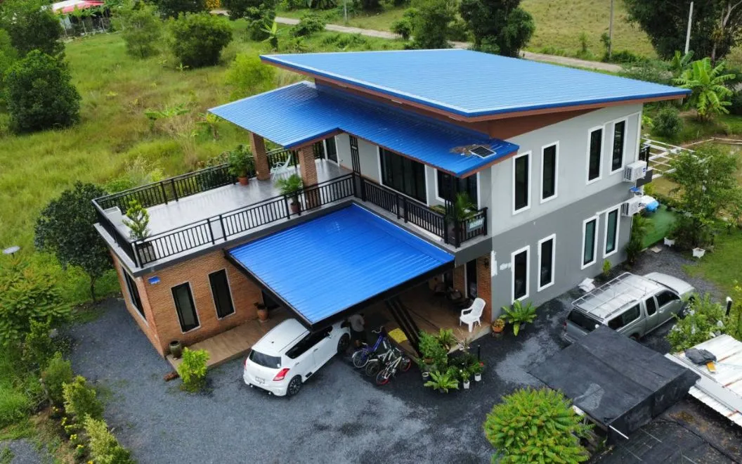 ติดต่อสอบถาม