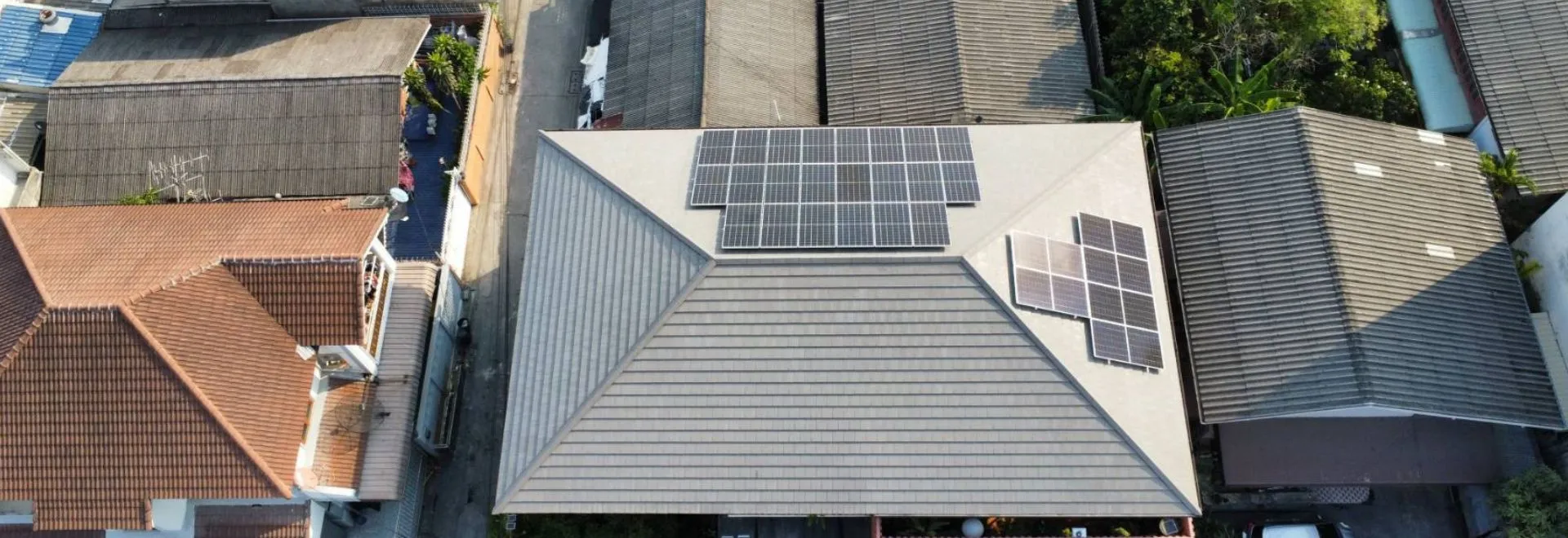 นพกรทรัพาเซอร์วิส ติดตั้งโซลาเซลล